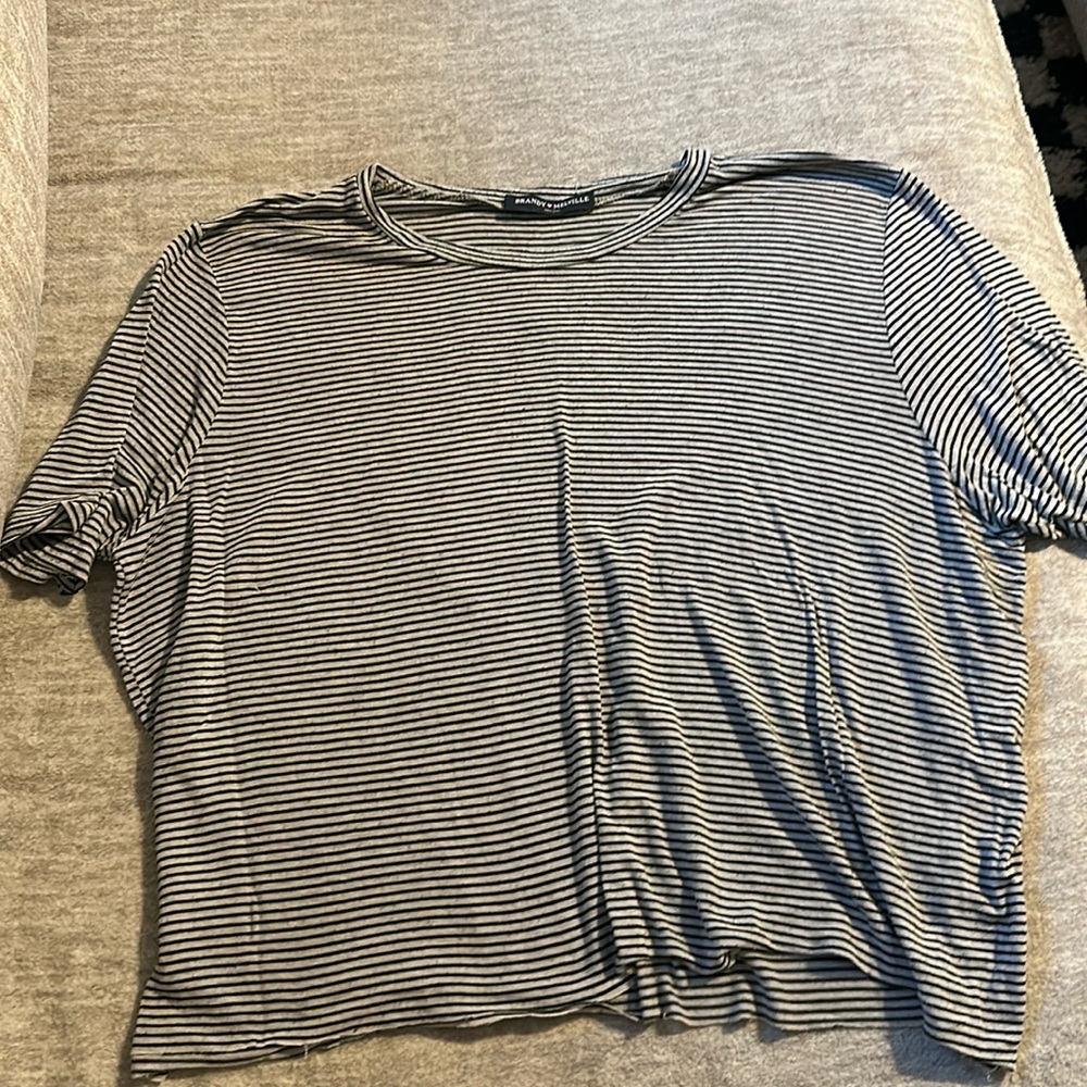 Brandy Melville top-one size